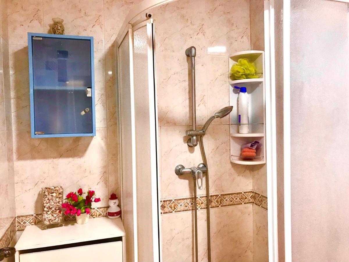 2 Minutes From The Beach!!! Great Apartment!!! Appartement Nerja